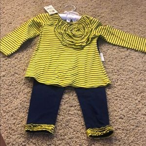 Brand new girls 2 piece outfit